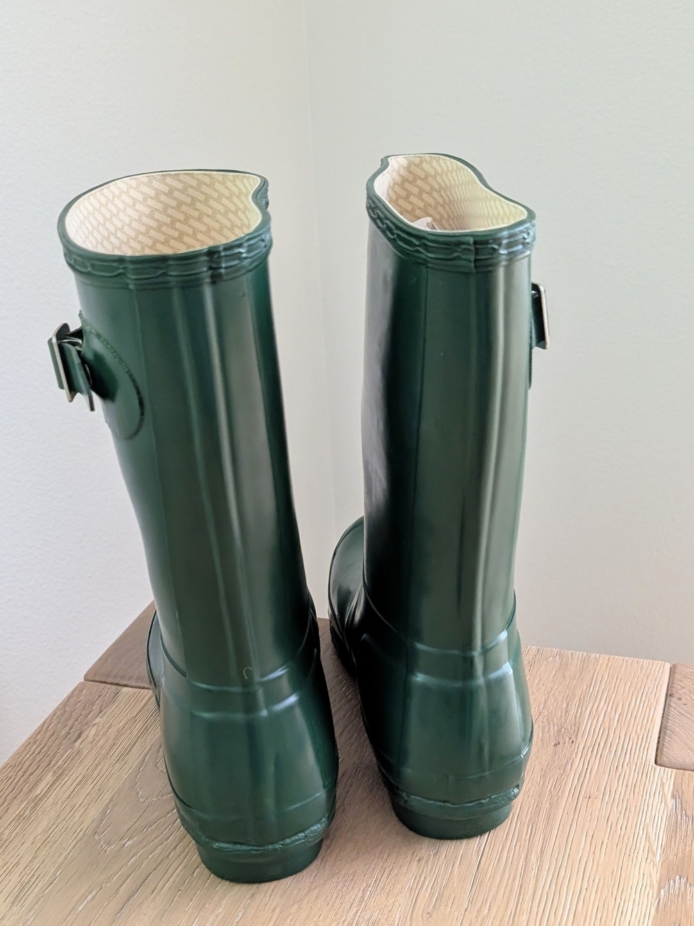 Hunter Original Rubber Shiny Mid-Calf Rain Boots In Forest Green - 9 - Picture 7 of 12